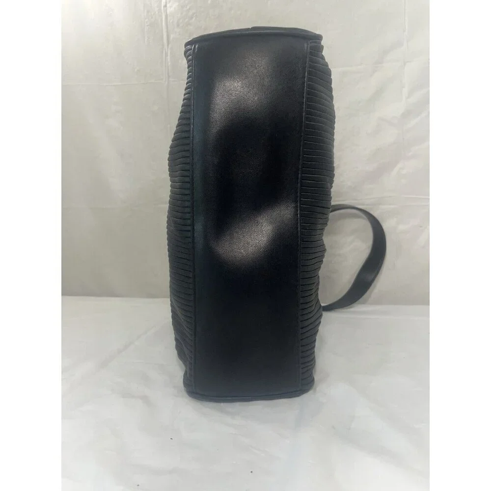 diahann carroll Ribbed leather purse